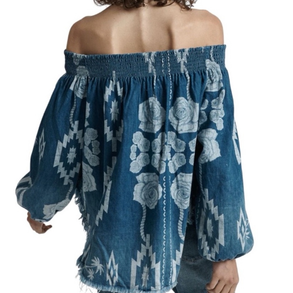 One Teaspoon Indigo Patterned Off The Shoulder Top - image 2